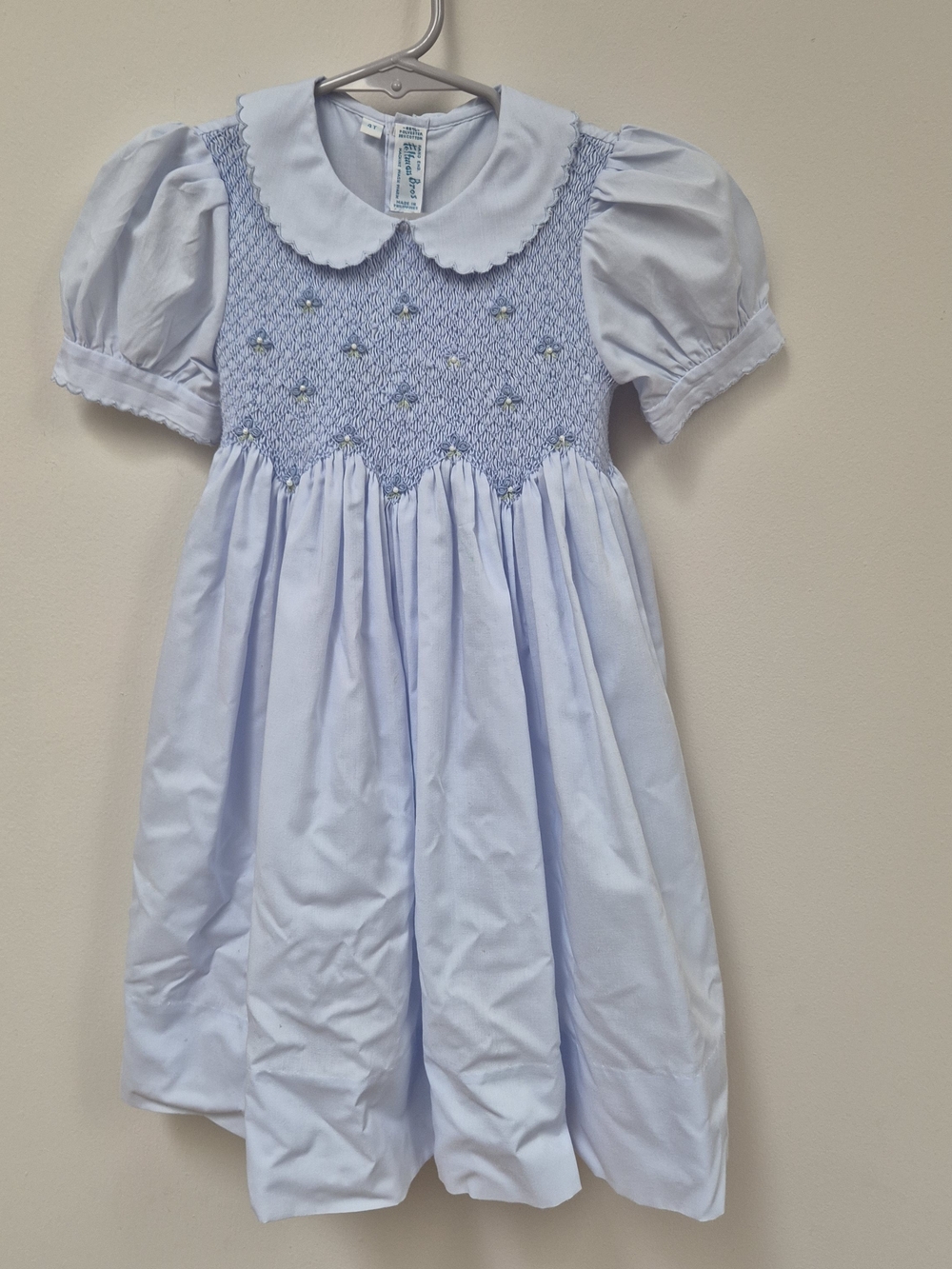Feltman Bros Classic Light Blue Smocked Peter Pan Collar Kids Dress 4Y